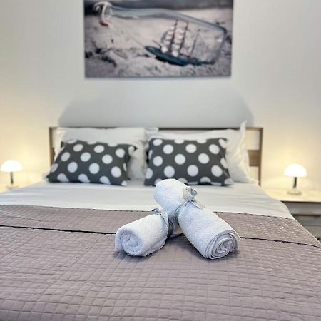 Apartments T&T โตรกีร์ ภายนอก รูปภาพ