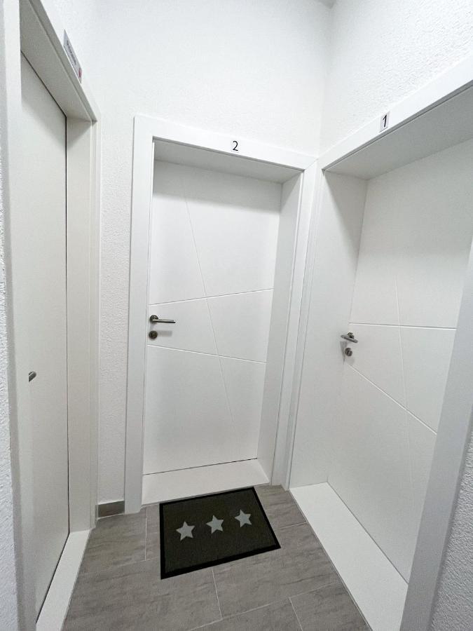 Apartments T&T โตรกีร์ ภายนอก รูปภาพ