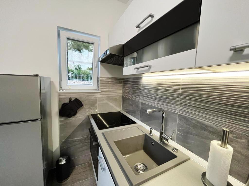 Apartments T&T โตรกีร์ ภายนอก รูปภาพ
