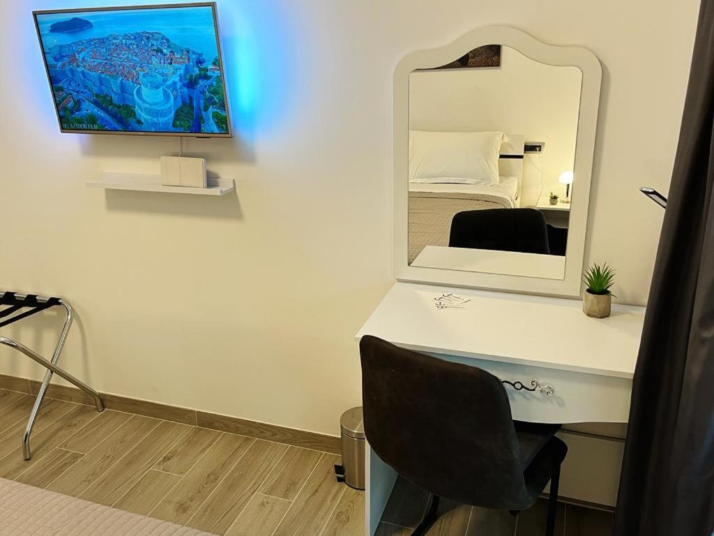 Apartments T&T โตรกีร์ ภายนอก รูปภาพ
